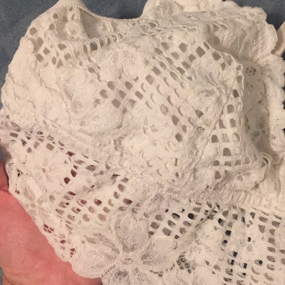 Bralettes - Picture 2 of 4